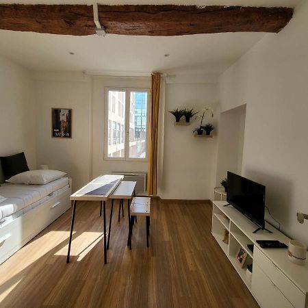 Studio Sur Le Port De Тулон Екстер'єр фото