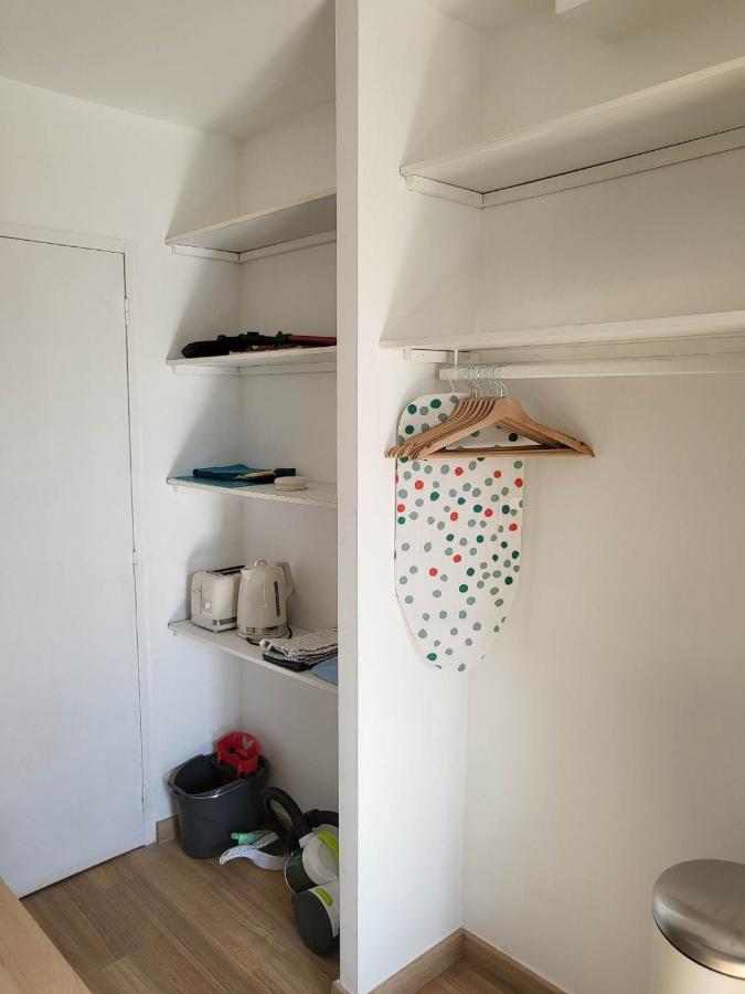 Studio Sur Le Port De Тулон Екстер'єр фото